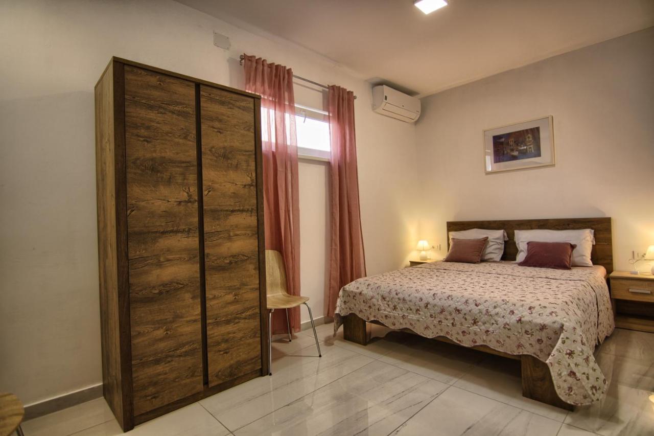 Rooms Dragica Пакоштане Екстер'єр фото